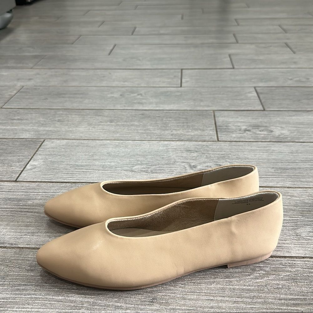 Seychelles Dreamer Pointed Toe Flats New! - Picture 6 of 10